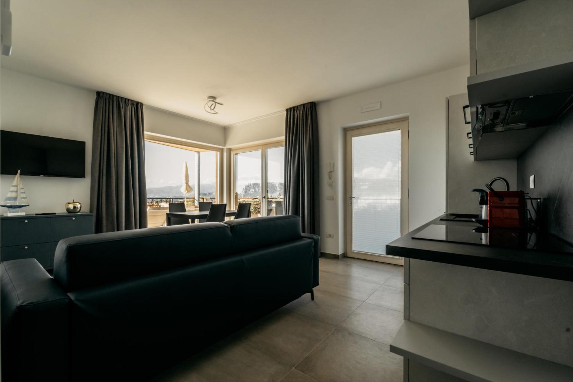 Apartments Monsurei, Lake View Bardolino Exteriör bild
